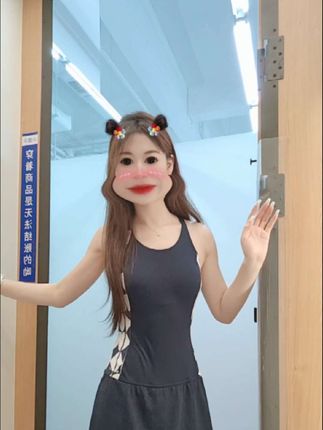 被#迪卡侬 这件泳衣钓成翘嘴了,眼里全是对自己的欣赏#游泳 #泳衣