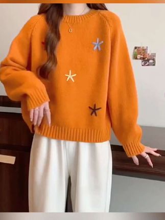 #漂亮立体花朵刺绣毛衣#谁穿谁好看#秋冬穿搭#女装穿搭#时尚穿搭