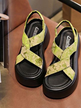 小码33厚底增高凉鞋,女罗马夏季新款,中式国风气质百搭沙滩女鞋#女士运动凉鞋#夏季新款 #凉鞋#沙滩凉鞋#凉鞋女