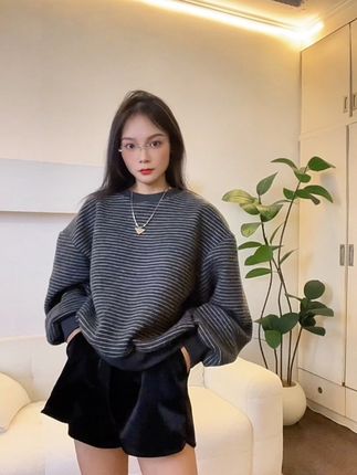 #小个子穿搭 #条纹控 #谁穿谁好看系列 #卫衣穿搭 #随时随地标记一下
