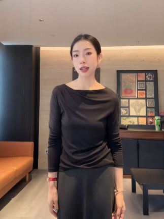 #每日分享 #优雅气质 #通勤搭配 #高级感穿搭 #看过来
