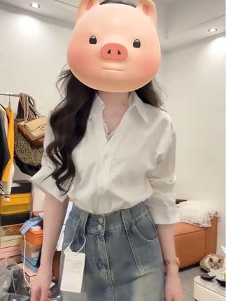 可以单穿又可以叠加在任何风衣外套或者西装外套里,超级气质好看!#衬衣穿搭 #通勤搭配