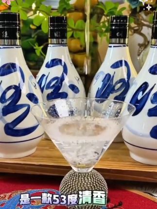 人呐!没有谁配不上谁两块钱一包的盐,可以配上 万一桌的菜但上万的菜没有盐,也是淡然无味~