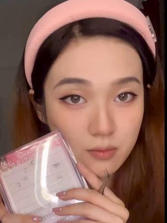 周末必备 桃花淡烟熏妆(沉浸式) 香奈儿铁杆小粉丝 新得的米色时尚cool眼影盘淡妆画法 万色皆可烟熏 私藏好物 分享给有缘人#美妆跟练 #跟着视频学美妆 #跟着美妆博主学化妆 #美妆教程分享 #化妆干货