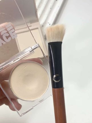 有人还不知道三角刷的神奇魔法?#三角刷 #三角高光刷