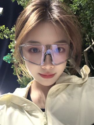 很少见面,但很牵念