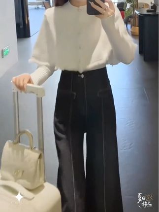 入秋一整套女装2025新款韩版设计感气质假两件上衣牛仔裤两件套潮