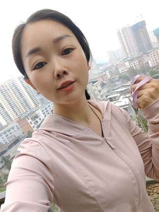 来不来后山坡,一起跑步,后山全是老太太,老婆婆😂