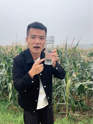 一按开启,告别双手,双层加厚大容量保温杯,性价比高,#好物推荐🔥 #保温杯 #强烈推荐 #好物分享
