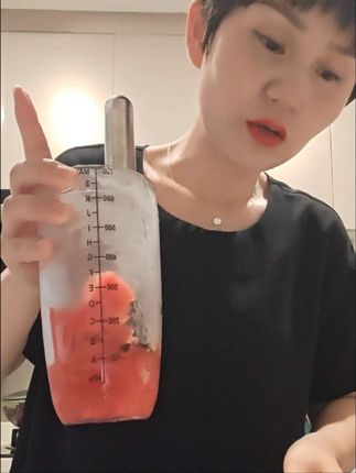 吃不完的水果 不如自制果汁,不要太好喝!#雪克杯