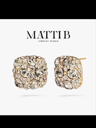 #锌合金合成锆石耳饰 方形大气高级感高端新款轻奢百搭耳钉女1970