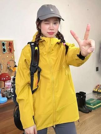 #户外冲锋衣 #户外冲锋衣防水防油防污 #冲锋衣男女同款 #冲锋衣推荐 #冲锋衣