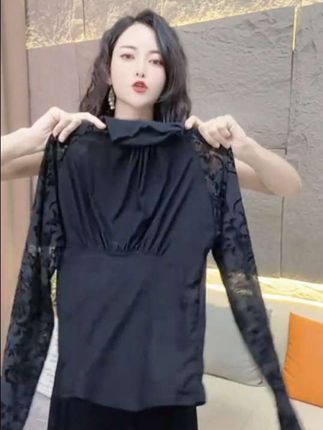 秋季新款t恤显瘦气质百搭修身拼接高领打底衫设计感上衣女#打底衫#修身显瘦#秋季穿搭