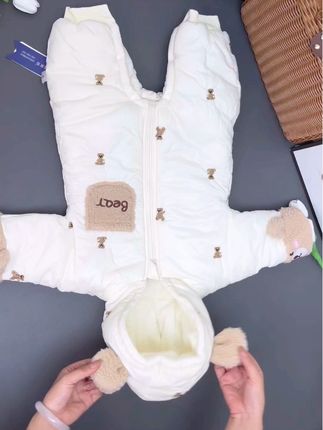 降温了,宝宝外出服都准备好了吗!#婴幼儿服饰 #母婴好物推荐 #连体衣 #高品质童装 #保暖又好看