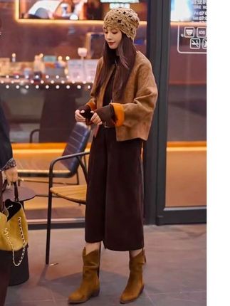 #优雅气质 #高级感穿搭 #美搭尽显女神范 #复古风穿搭 #复古穿搭
