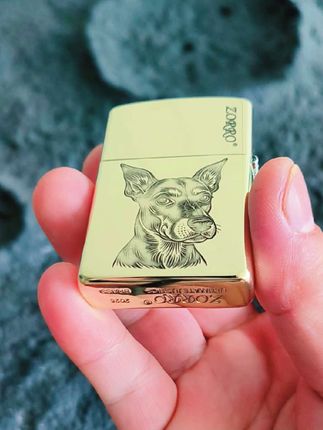 想刻什么火机你说了算,剩下的交给我们来实现。#打火机个性定制 #送朋友的礼物 #打火机#刻名字的打火机