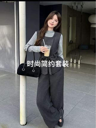 时尚简约套装#穿搭女装 #休闲套装 #套装穿搭 #时髦穿搭 #每日穿搭