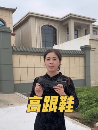 韩版的网红真软皮尖头高跟鞋女,就是这双细根尖头高跟鞋,真的太好看了,他是那种很简约的设计,又不失高级感 ,上脚非常舒服, #女鞋#高跟鞋