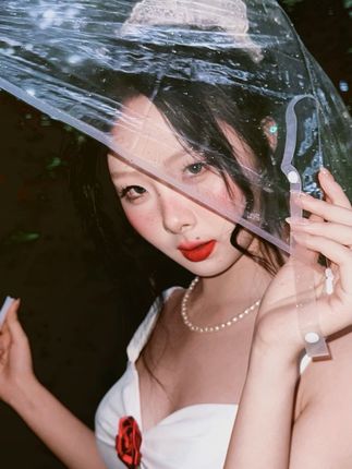 没人能忍住不看第二遍的妆 #红唇雀斑妆 #昭和美人 #拍照