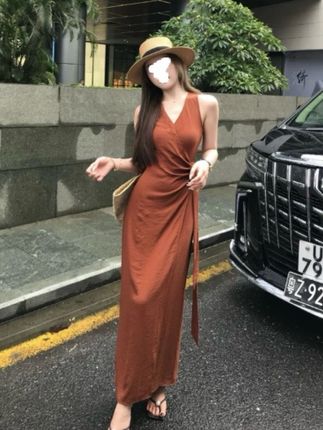 【心愿如樱】2025夏季新款韩系气质时尚V领系带无袖连衣裙显瘦 #韩系穿搭#气质穿搭#无袖连衣裙#显瘦穿搭
