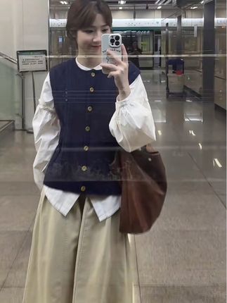 #韩系穿搭 #氛围感#甜妹风 #今日穿搭 #衬衫控