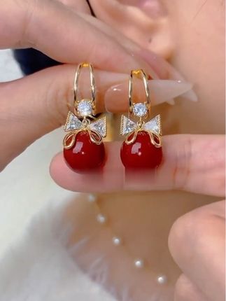 #时尚饰品 #耳饰搭配 #美出高级感 #流行饰品 #精致女人必备