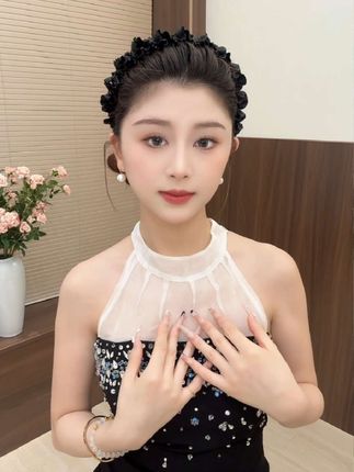 这款手工串珠发箍真的好美~太适合你了#发箍 #发箍这样戴好美 #发箍控 #头饰发饰 #适合所有脸型