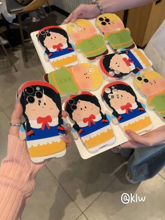 胖胖的公主👸🏻与她的王子🤴~太可爱了叭,好朋友一起用好不好!#爱了爱了 #也太可爱了吧 #这个手机壳真的长在我心巴上了 #是时候安排一下了