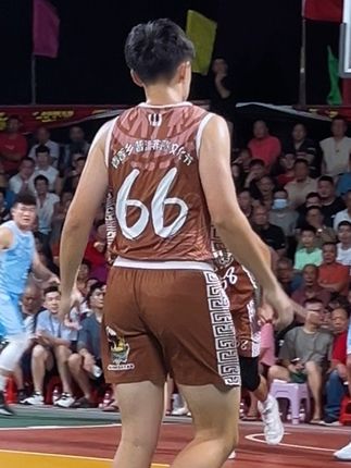 66号三分超准🤩#篮球🏀 #篮球 #人气爆棚 #现场实拍 #热点