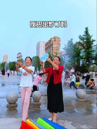 #上热门 跳上瘾了,再来一遍#腰鼓红绸绸布#腰鼓绸布方巾#腰鼓绸布#腰鼓绸布丝巾