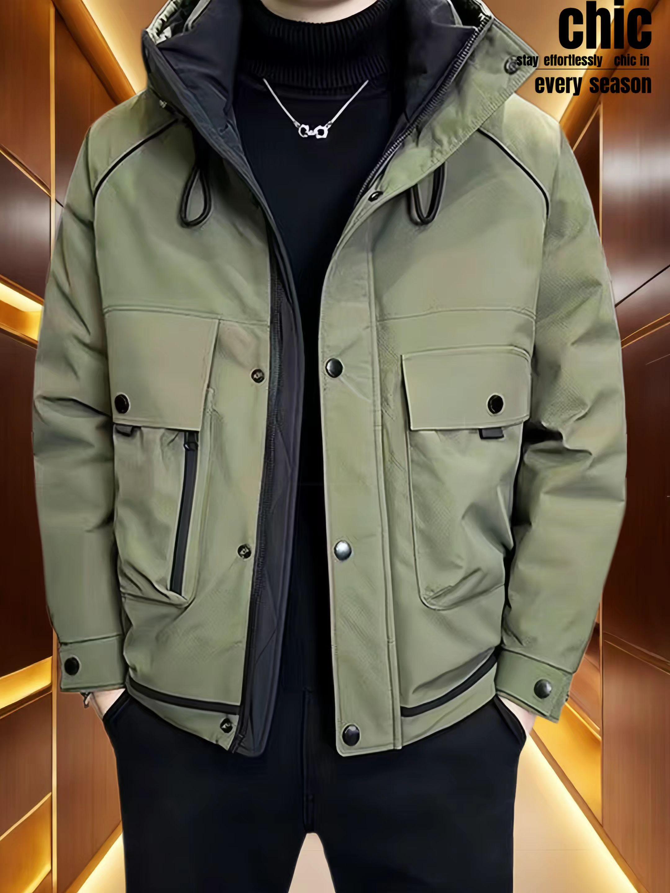 男士冬季保暖外套。天气已变冷了,男人衣服不用多,有件经典款就够了。这件罗杰宾利工装棉服穿上身真的很帅,简约大气的版型设计,搭配各种裤子都好看,而且还是大口袋的设计,非常实用。喜欢的朋友赶紧下单吧,有多个色彩可选,总有一款适合你#男神必备 #高端大气 #型男穿搭 #潮男必备 #保暖舒适