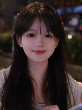 喜欢看你紧紧皱眉叫我胆小鬼#街头随拍