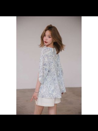 薄款流苏系带夏季女装意式印花提花成人衬衫碎花#出街穿搭 #街拍时尚穿搭 #街拍小姐姐穿搭秀 #街头时尚穿搭 #街拍穿搭