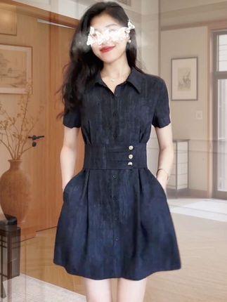 #摆脱路人感的小个子女生穿搭 #梨型身材如何穿更显瘦 #超出片的夏日连衣裙推荐 #轻松get夏日淡人穿搭 #面料柔软舒适