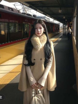 #双面呢子斗篷大衣 #呢子斗篷外套 #财阀千金穿搭冬季 #秋冬斗篷外套 #冬季斗篷外套