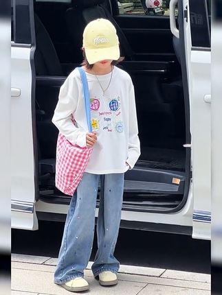 #潮童穿搭 #女童穿搭 #女童牛仔裤 #女童秋季裤子 #儿童牛仔裤