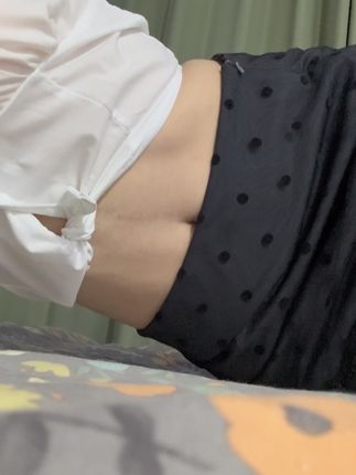 看我坚持十秒#不露脸系列 #有点上头 #辣妹穿搭