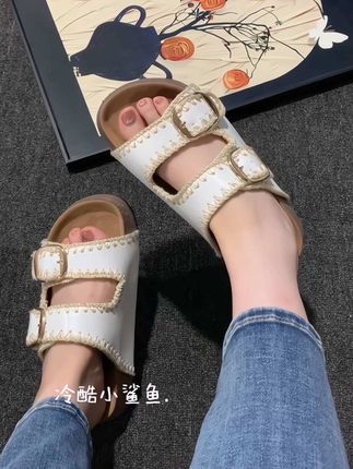 #夏季凉鞋 #勃肯鞋穿搭 #轻薄透气柔软舒适 #适合春夏的漂亮小鞋子 #便宜又好穿