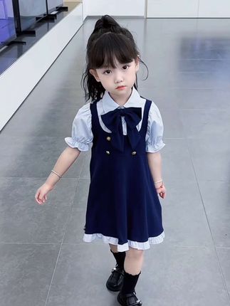 可盐可甜的学院风连衣裙,还是假两件的设计,开学就给女儿这样穿,洋气又好看#高品质童装 #开学穿搭 #学院风穿搭 #生女儿就是用来打扮的 #生女儿就要这样穿