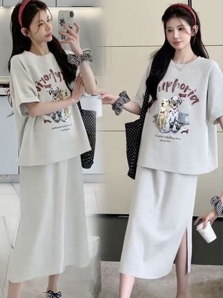 孕妇装夏季宽松短袖印花T恤搭配托腹半身裙时尚休闲韩版辣妈套装#不一样的孕妇装 #时尚孕妇装 #孕妇穿搭日常 #孕期穿搭 #遮肉显瘦