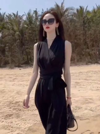 小个子名媛连体衣黑色高腰绑带韩版百搭御姐风腰带褶皱大码连体裤#又美又飒 #穿出自己的风格