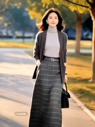 #高级感穿搭 #高端大气 #气质女神范儿 # 法式复古时尚名媛气质针织开衫2025春秋宽松v领百搭显瘦外穿毛衣