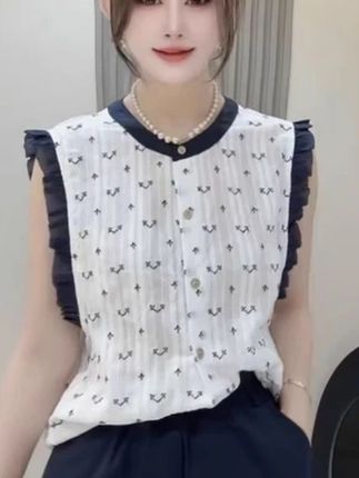 韩系高级感圆领木耳边无袖衬衫女夏季甜美减龄设计感背心上衣#夏季穿搭 #百搭上衣 #小清新穿搭 #木耳边上衣 #面料柔软舒适