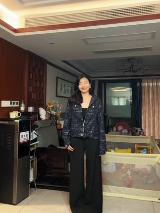 连帽小香风,休闲又气质#优雅气质 #梨形身材穿搭 #精致穿搭 #120斤微胖大骨架