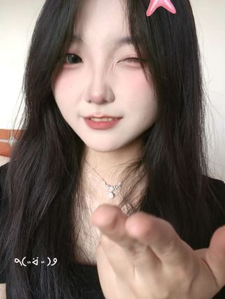 马蹄马蹄哒哒哒#手势舞 #甜妹