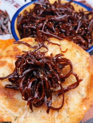 #油焖芥菜丝  #美味下饭 #好吃不贵经济实惠 #快来尝尝吧 #酱香芥菜丝咸菜