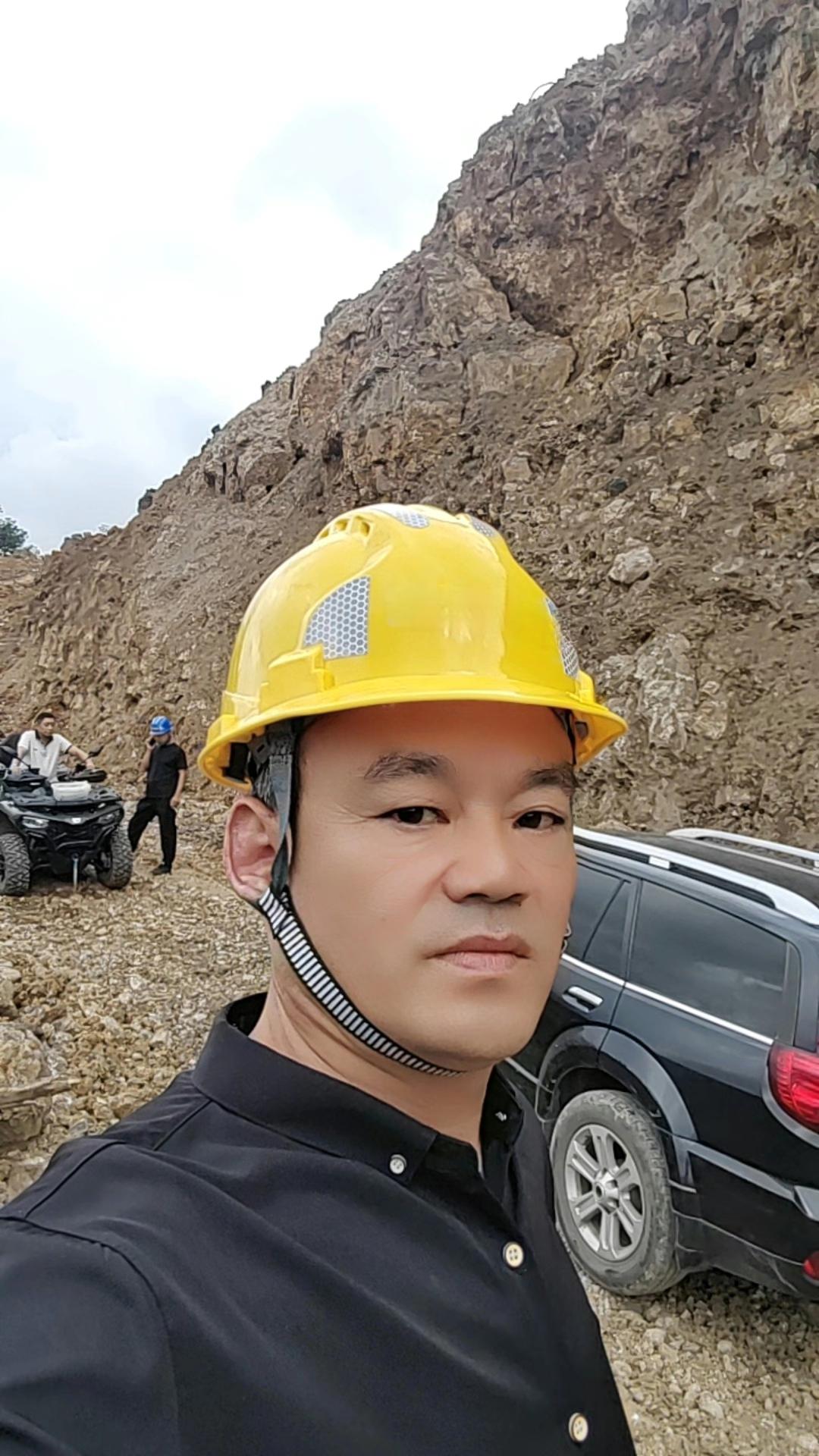 集团公司,矿山建设工程项目安全检查,公司特色:矿山总承包业务,融资,合作开发,总承包一级,二级,地质灾害甲级,矿山企业咨询、爆破作业服务,矿山验收评价、矿山工程总包、矿山工程监理、等涉矿企业综合服。