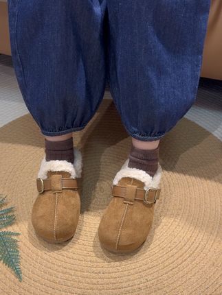 洋气又保暖的儿童新款加绒勃肯鞋!上脚巨轻盈舒服又暖和 搭配小裙子裤子都超洋气!#时尚童鞋#好看又保暖#儿童勃肯鞋