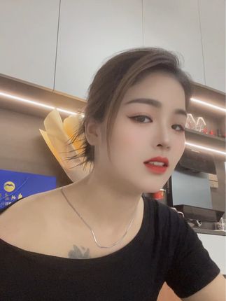 您万般挑剔 我怎会百依百顺 “该坏时就坏 该善时就善 ,面子是什么东西 让他人舒服 自己受罪 被欺负了就怼回去 所谓遇佛上香 遇贼拿枪 谁也不惯着”#婆媳 #洗护好物 美白牙膏