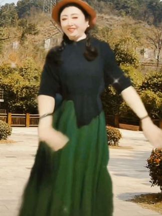 #大家一起来 #舞出好心情 #生命在于运动一起锻炼吧 !